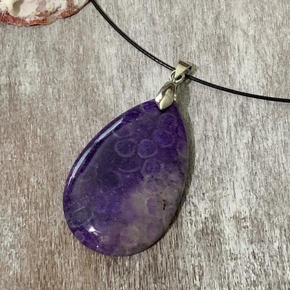 Purple Chrysanthemum Coral Fossil Teardrop Pendant Necklace – One of a Kind - Picture 9 of 10